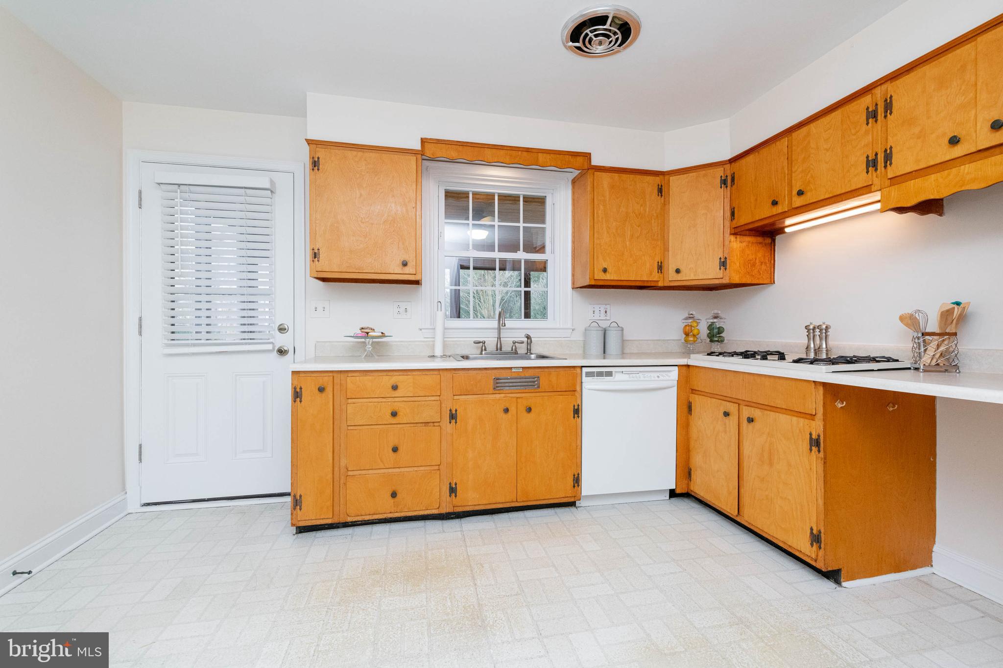 STONELEIGH - Residential