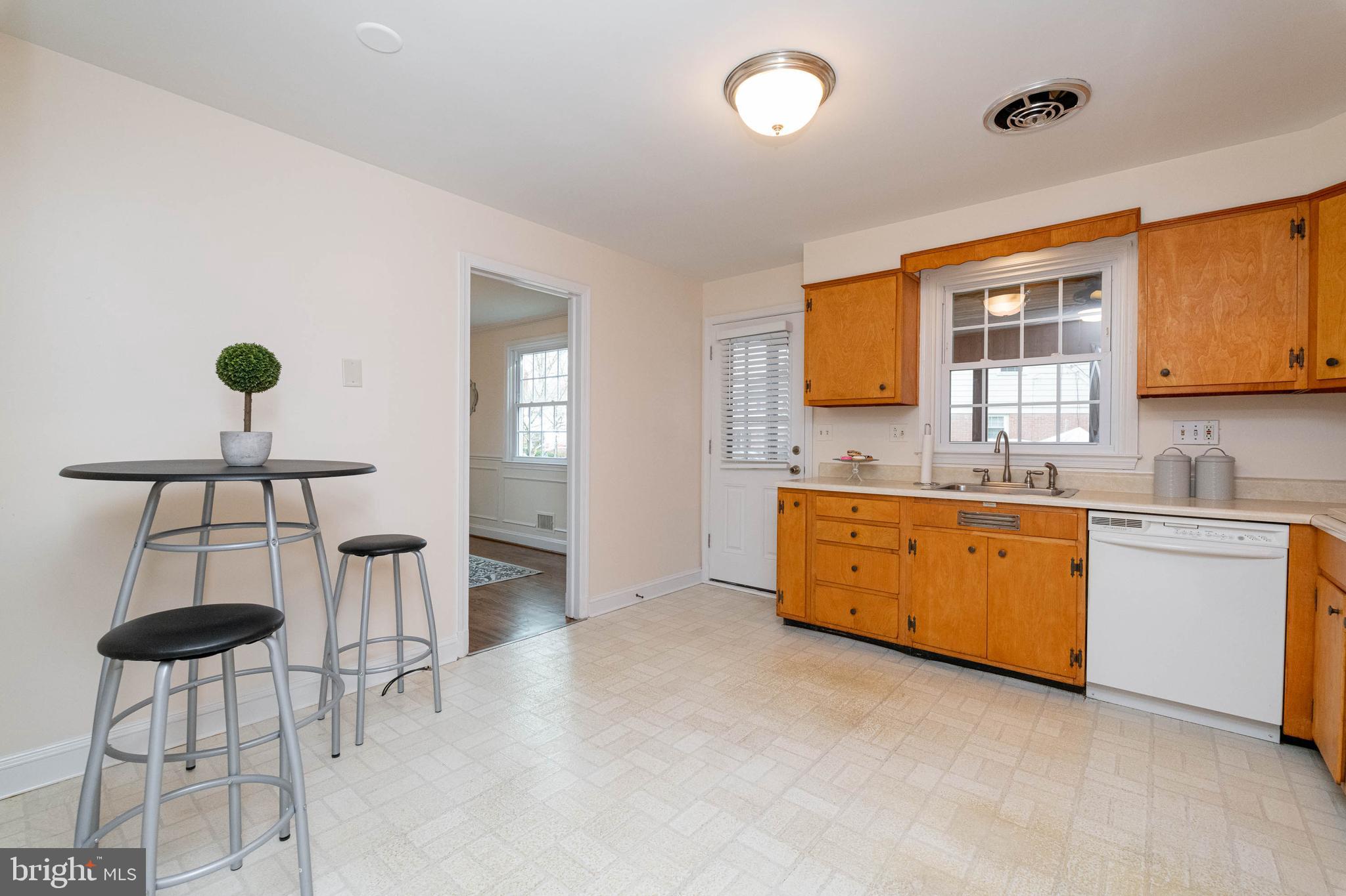 STONELEIGH - Residential