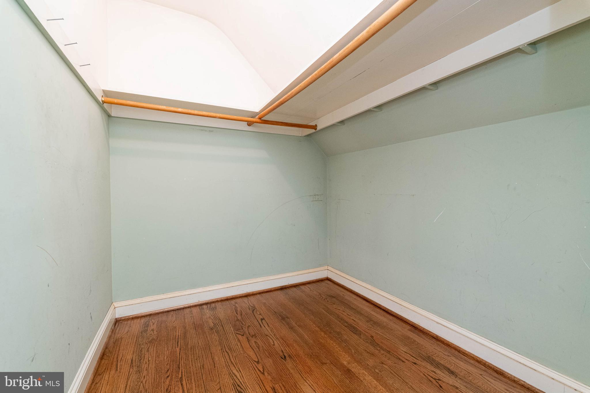 STONELEIGH - Residential