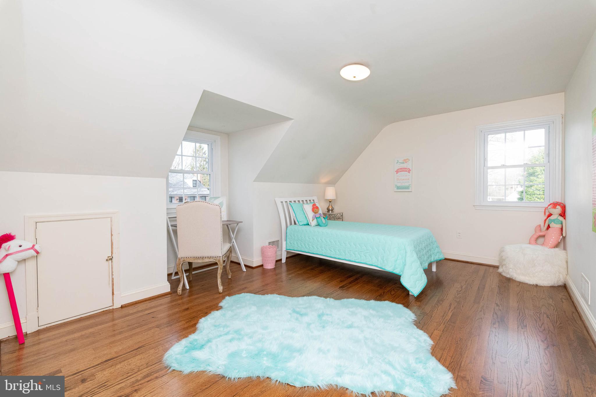 STONELEIGH - Residential