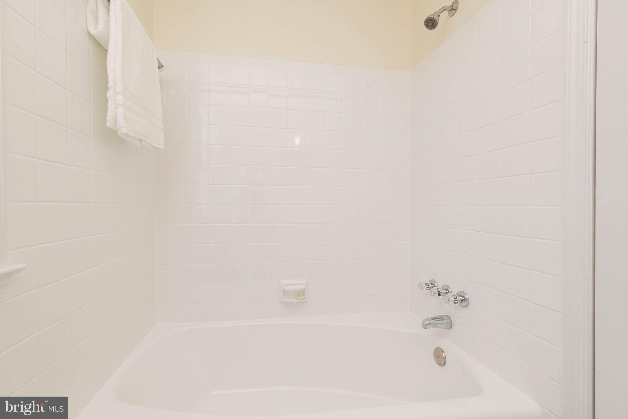 STONELEIGH - Residential