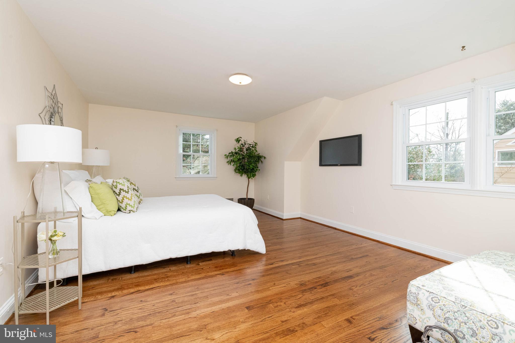 STONELEIGH - Residential