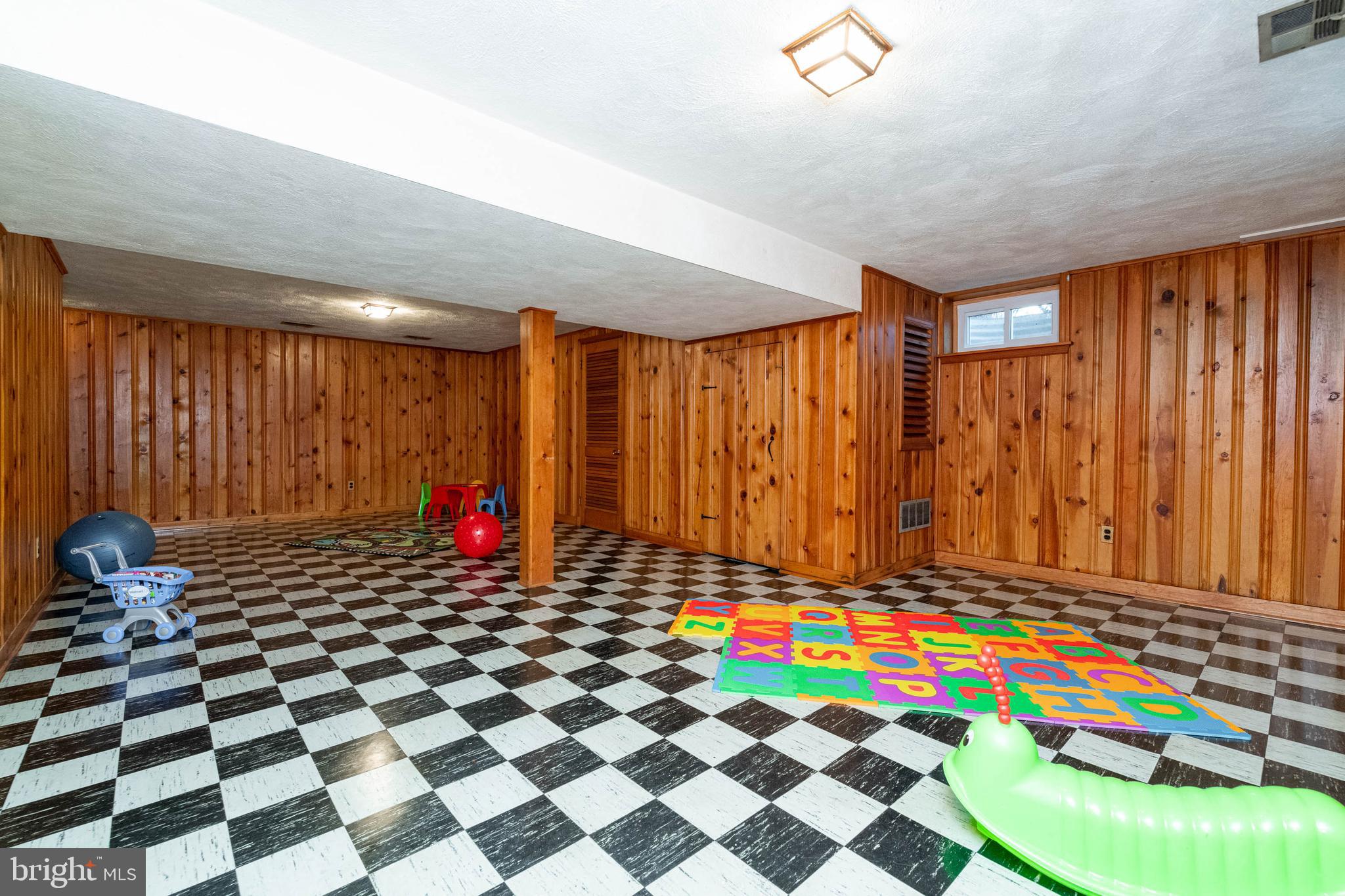 STONELEIGH - Residential