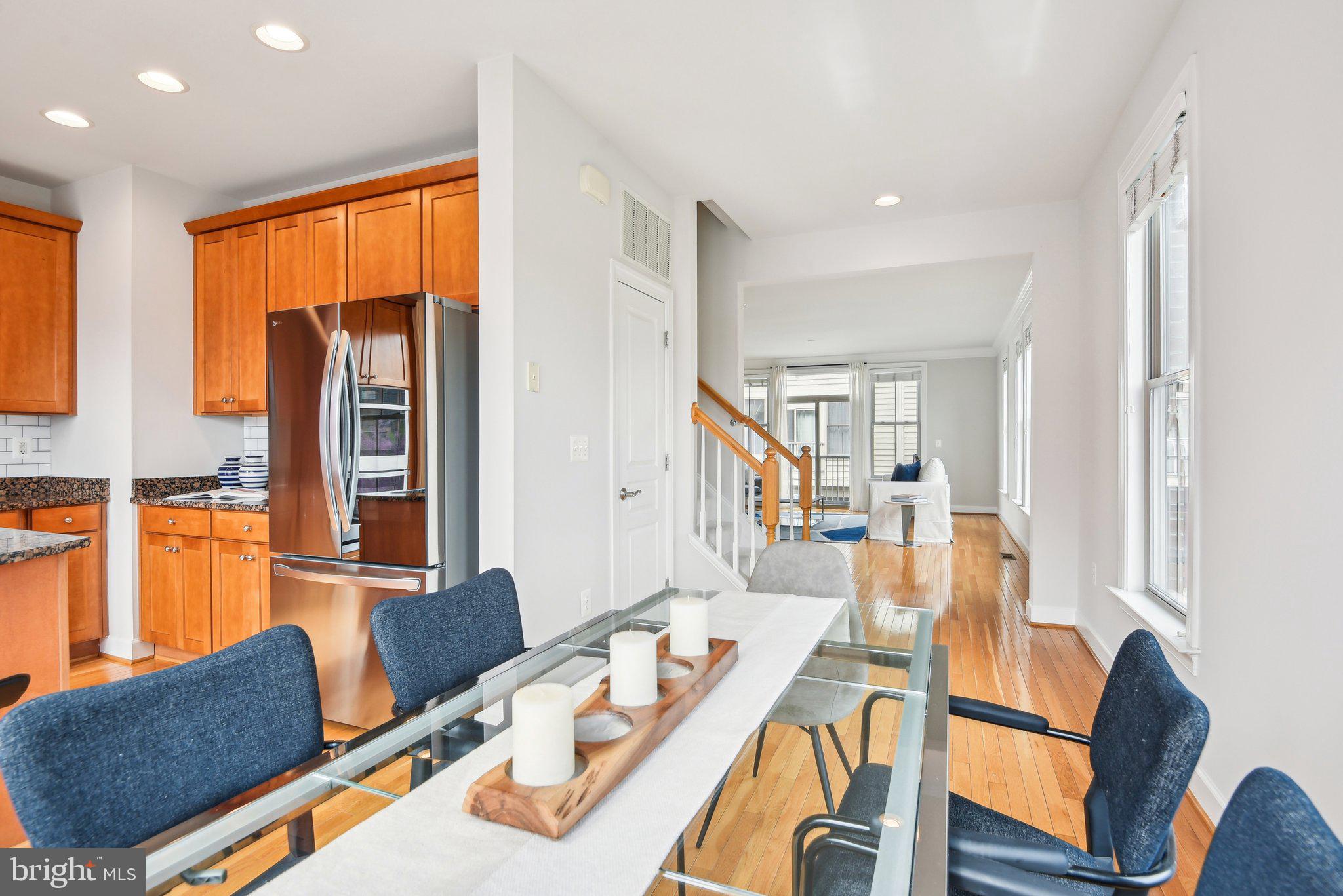 SHIRLINGTON CREST - Residential