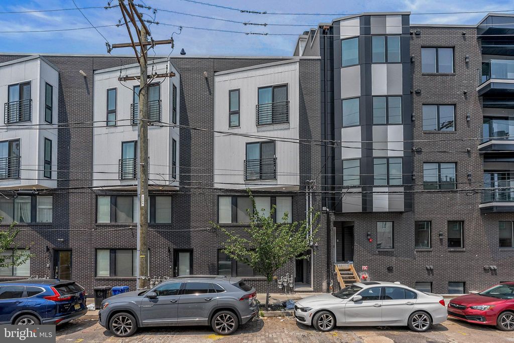 Photo of 402 N Front Street #3, PHILADELPHIA, PA 19123 (MLS # PAPH2492134)