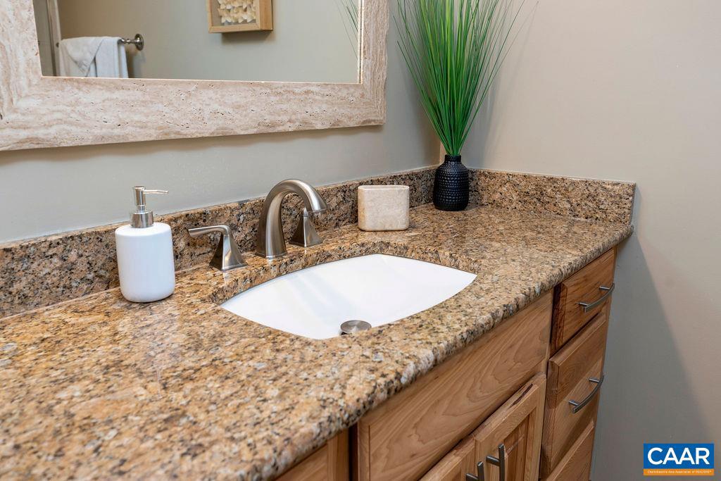 WINTERGREEN RESORT - Residential