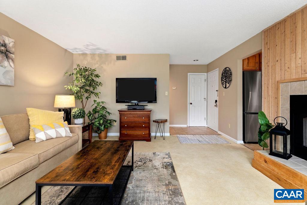 WINTERGREEN RESORT - Residential