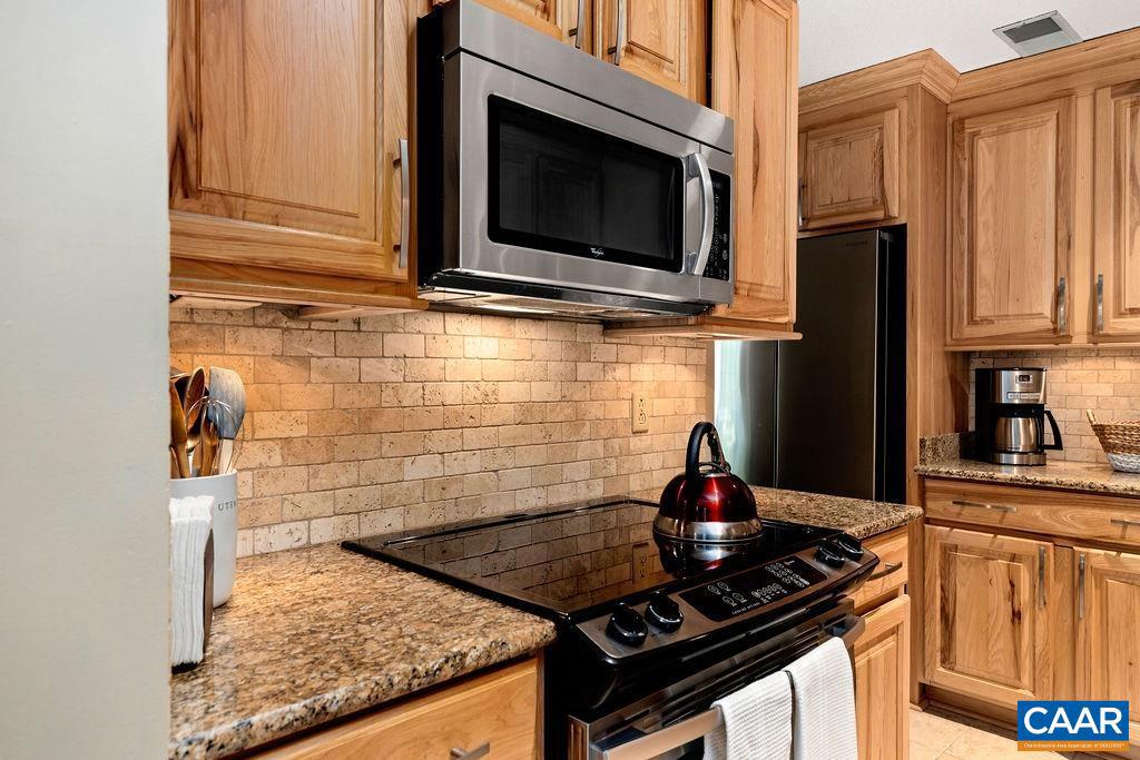 WINTERGREEN RESORT - Residential