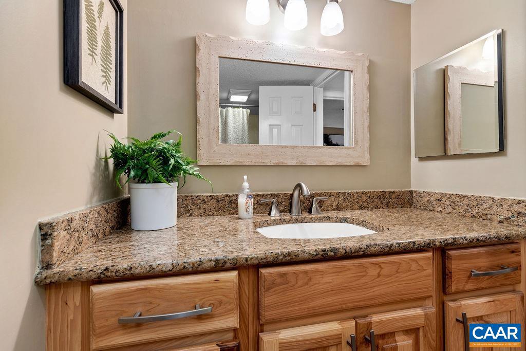 WINTERGREEN RESORT - Residential