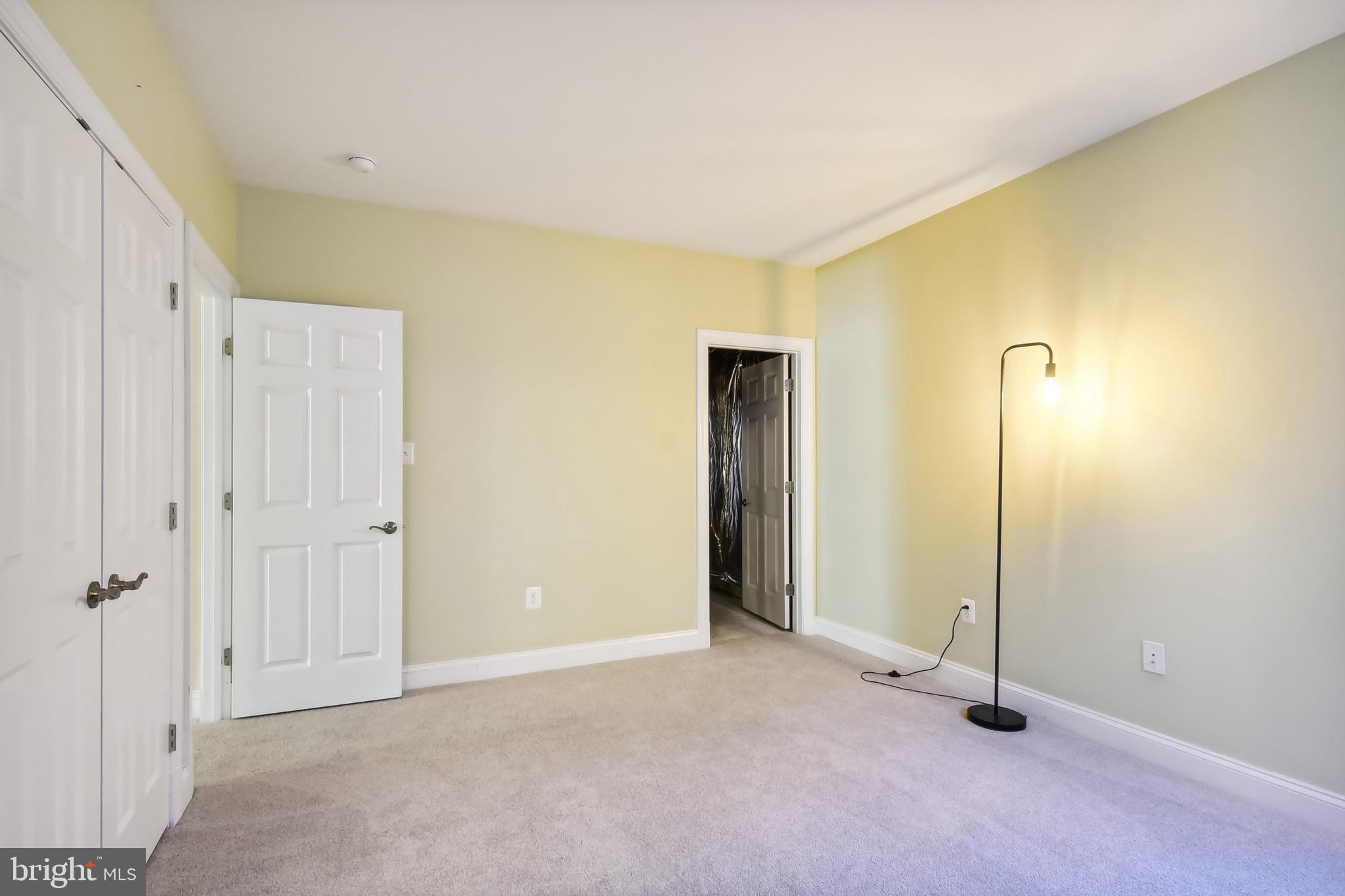 DUCKETT FARM - Residential