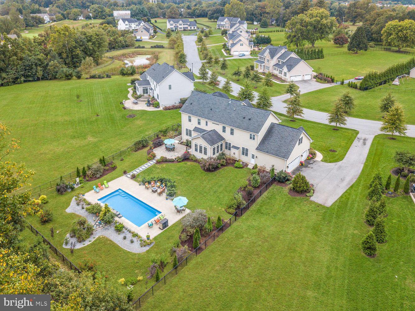 DUCKETT FARM - Residential