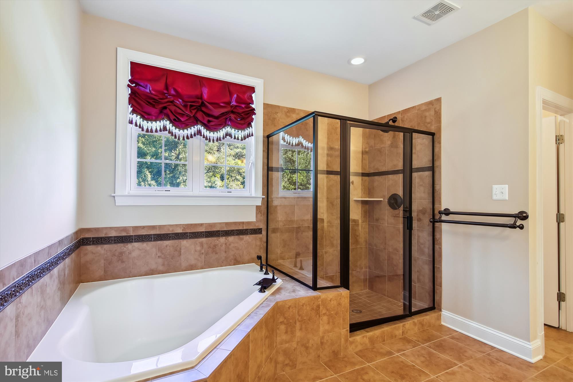 DUCKETT FARM - Residential