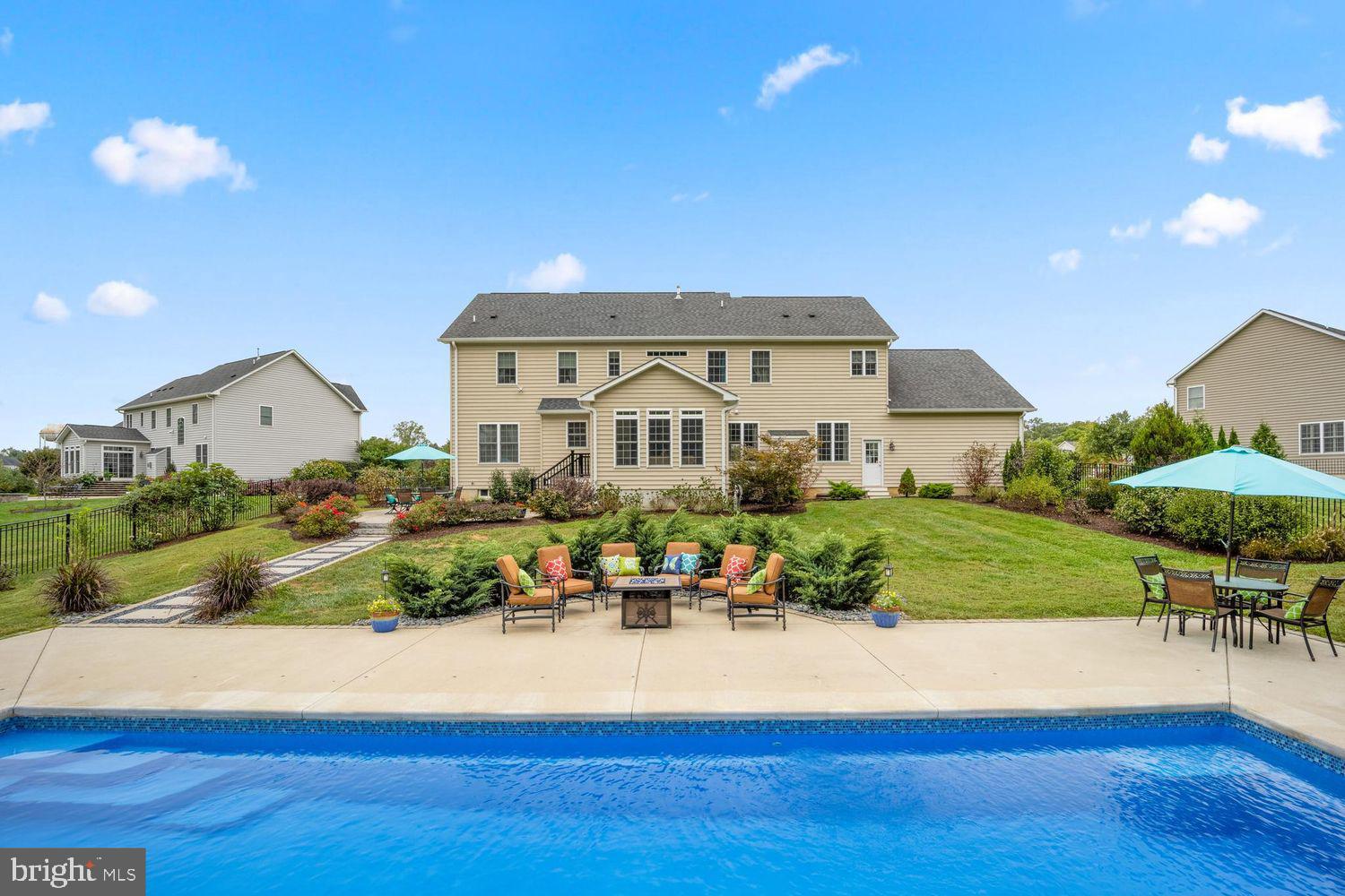 DUCKETT FARM - Residential