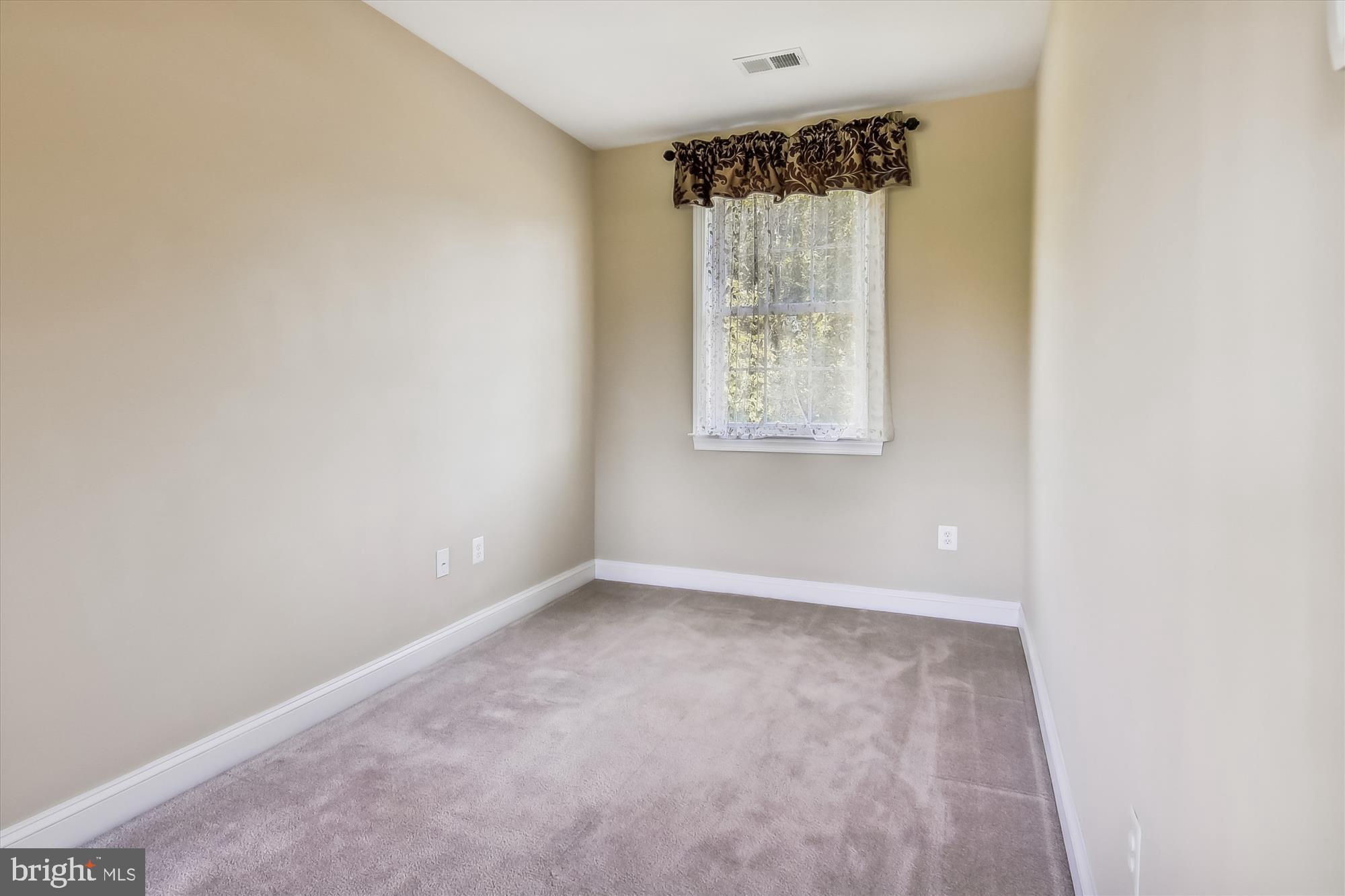 DUCKETT FARM - Residential