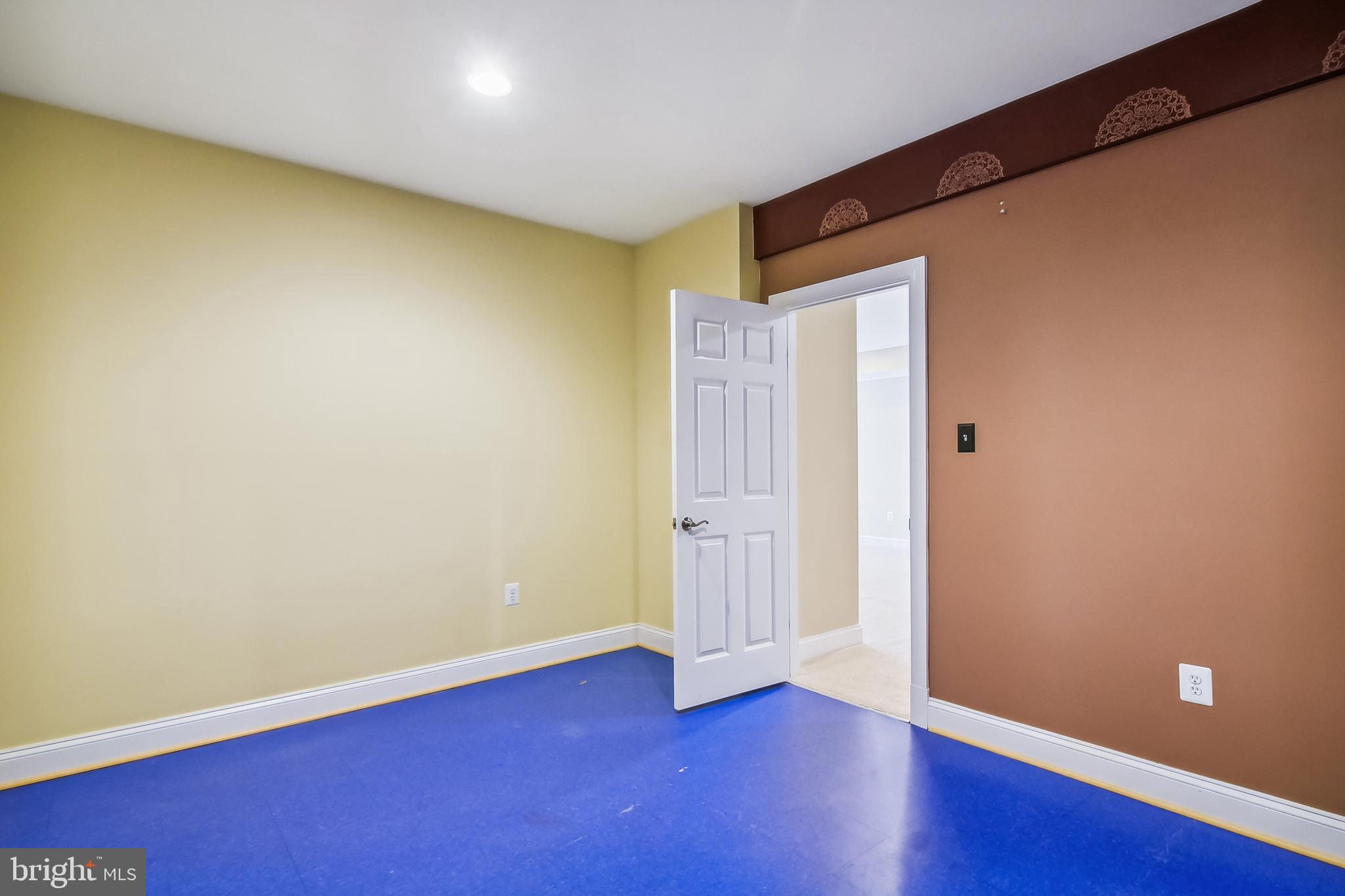 DUCKETT FARM - Residential