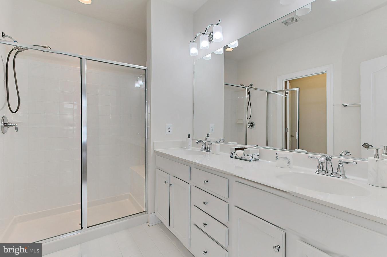 HALL ROAD PROPERTY (HALL - Residential