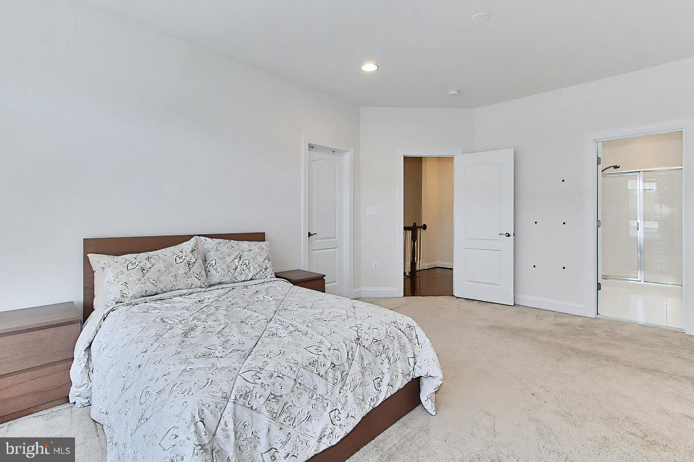 HALL ROAD PROPERTY (HALL - Residential