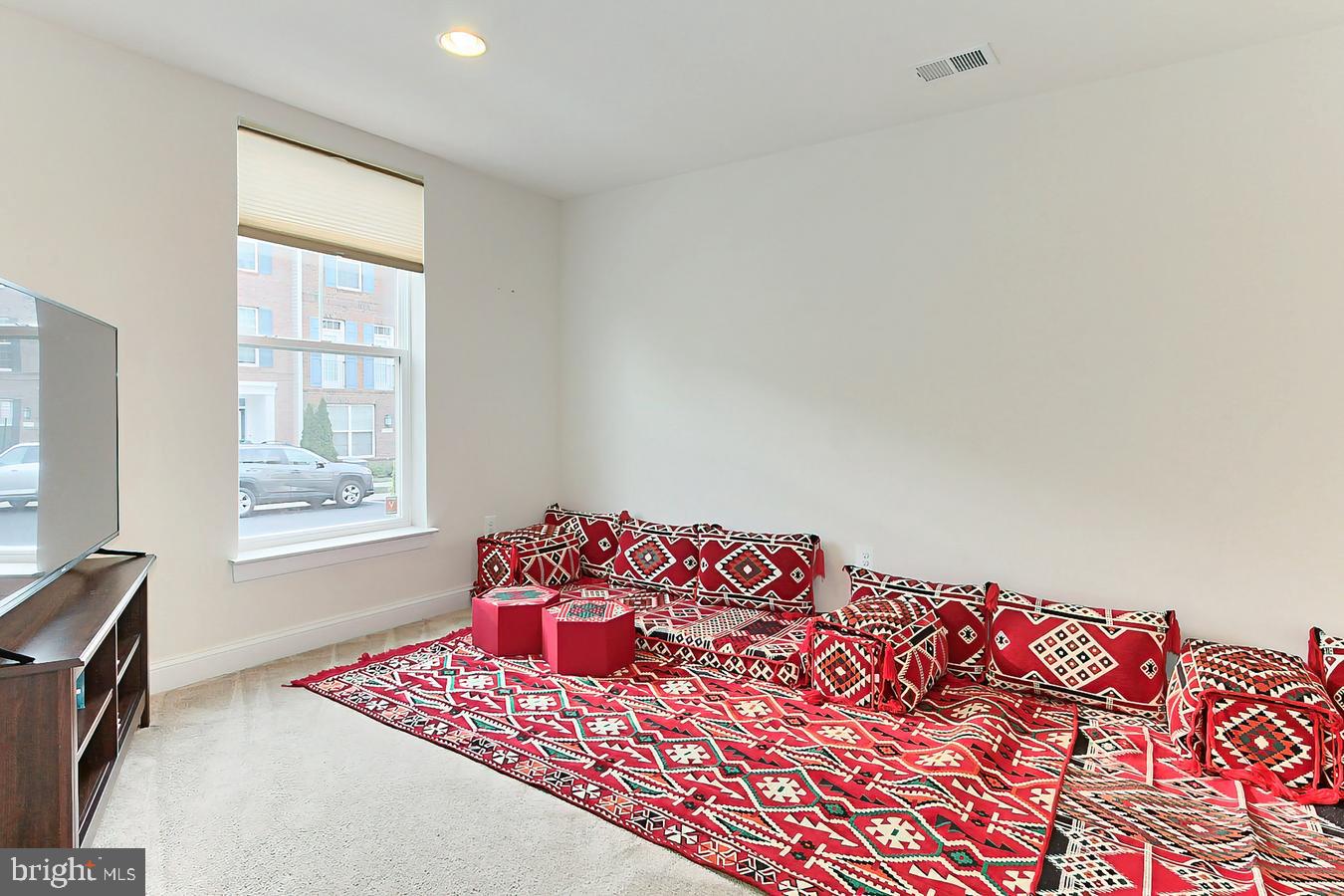 HALL ROAD PROPERTY (HALL - Residential