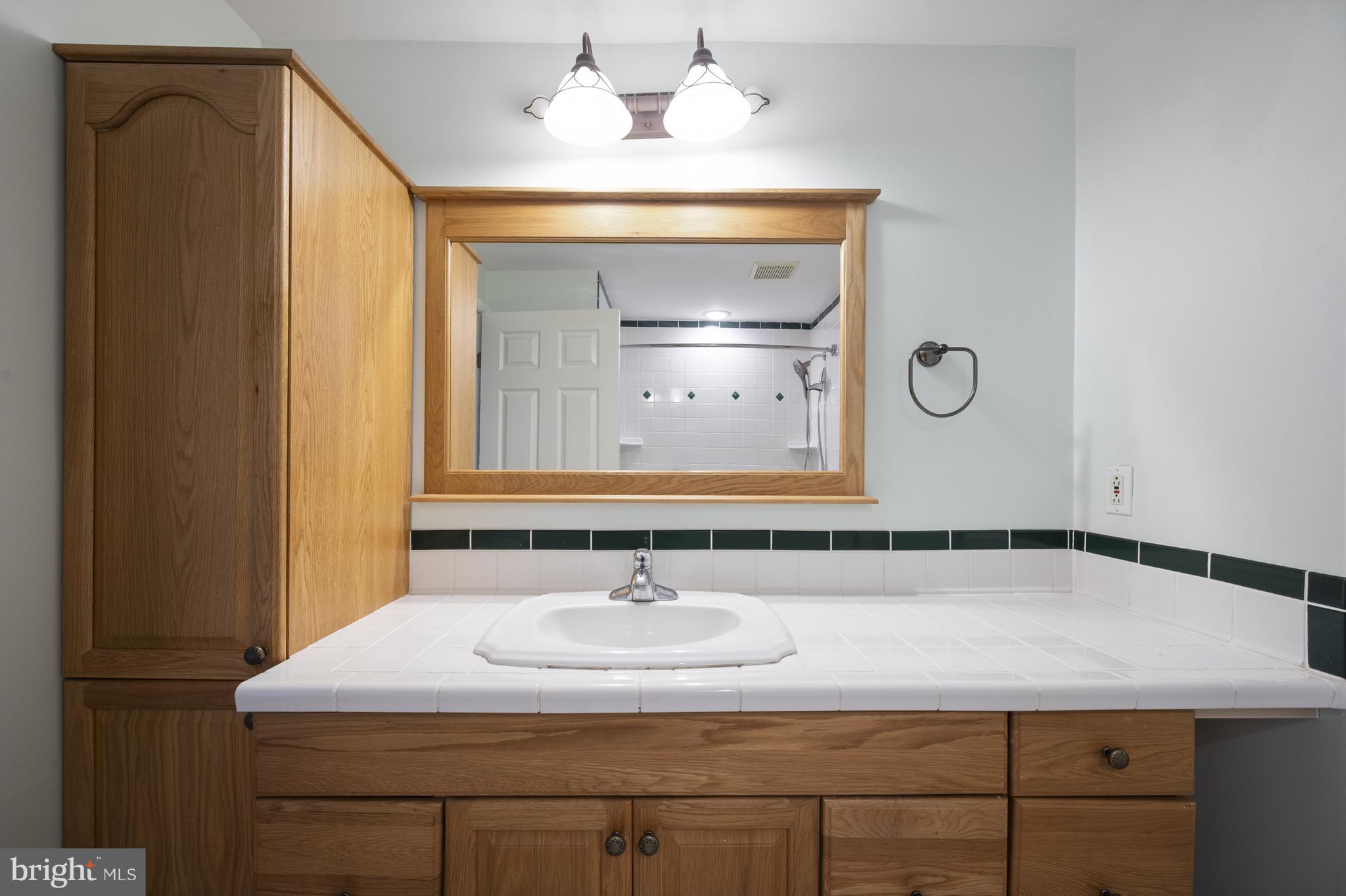 HUNTERS CREEK - Residential