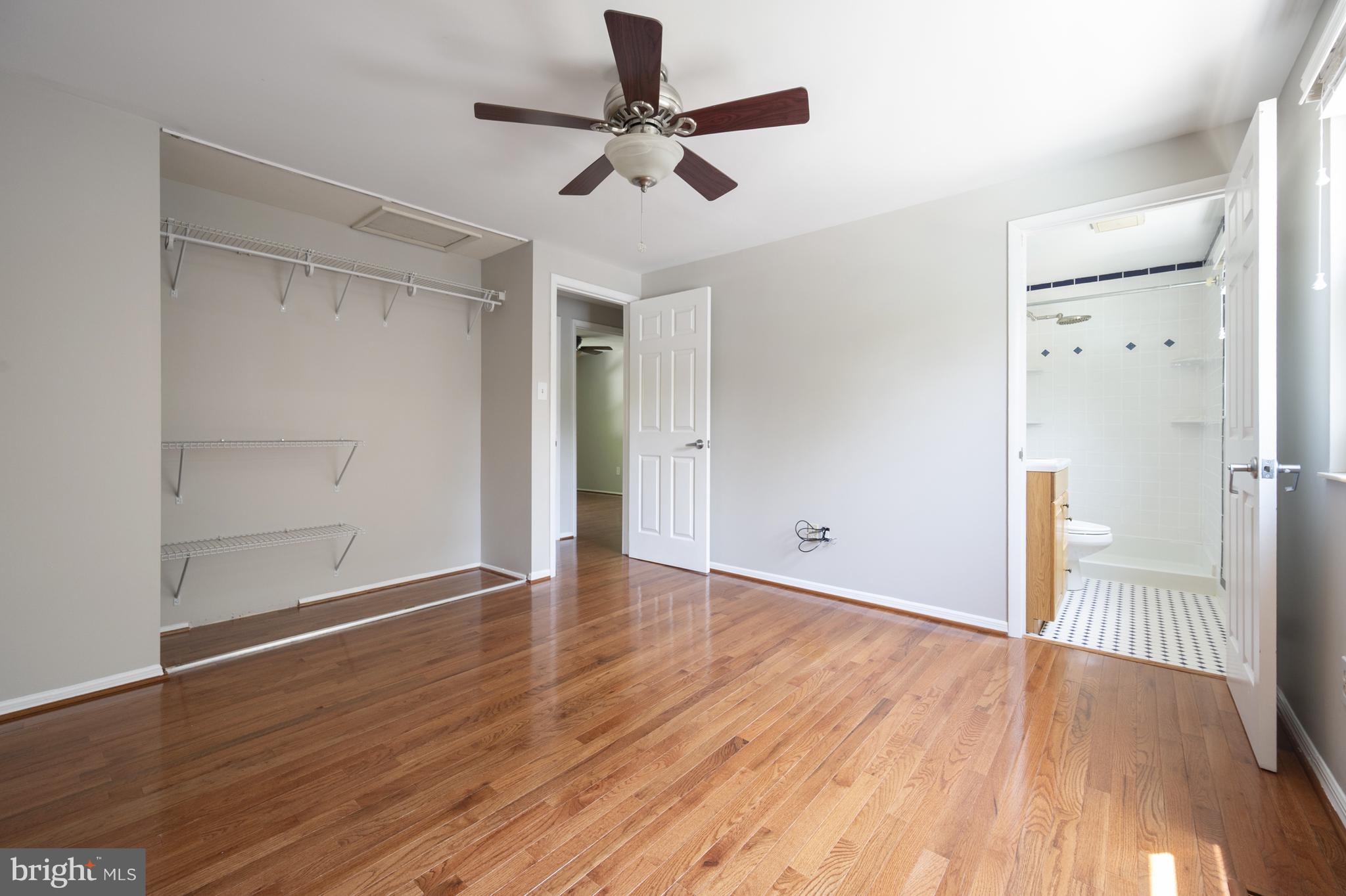 HUNTERS CREEK - Residential