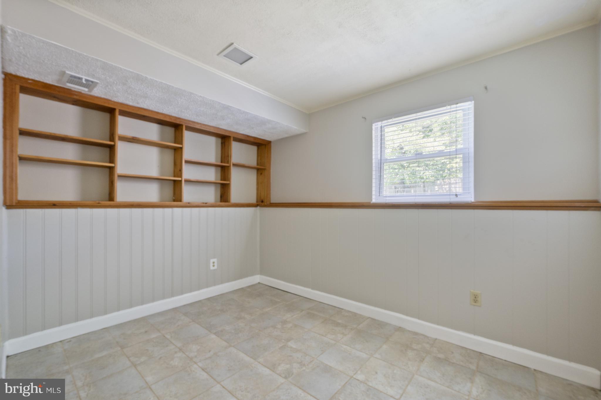 HUNTERS CREEK - Residential