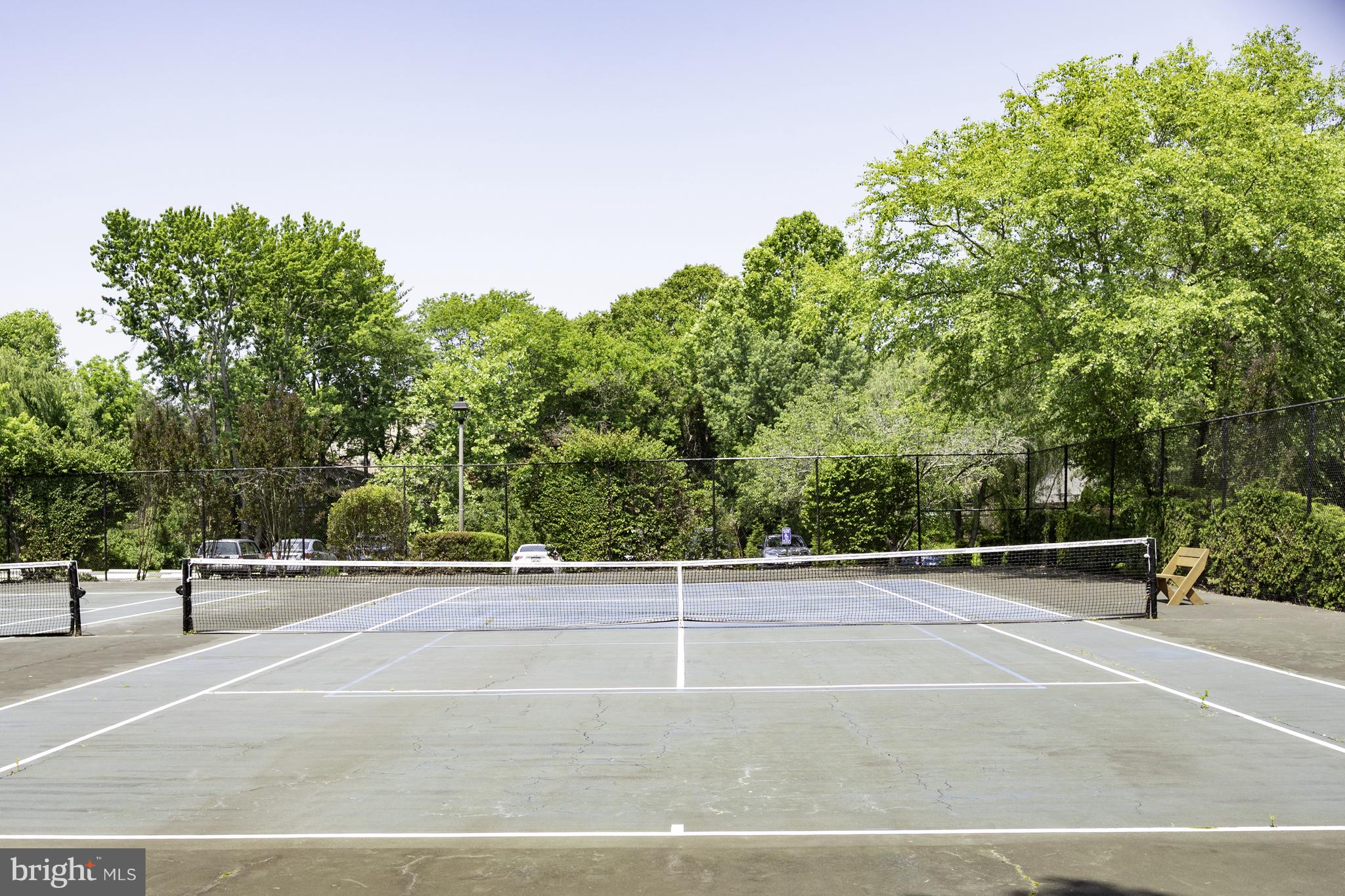 HUNTERS CREEK - Residential