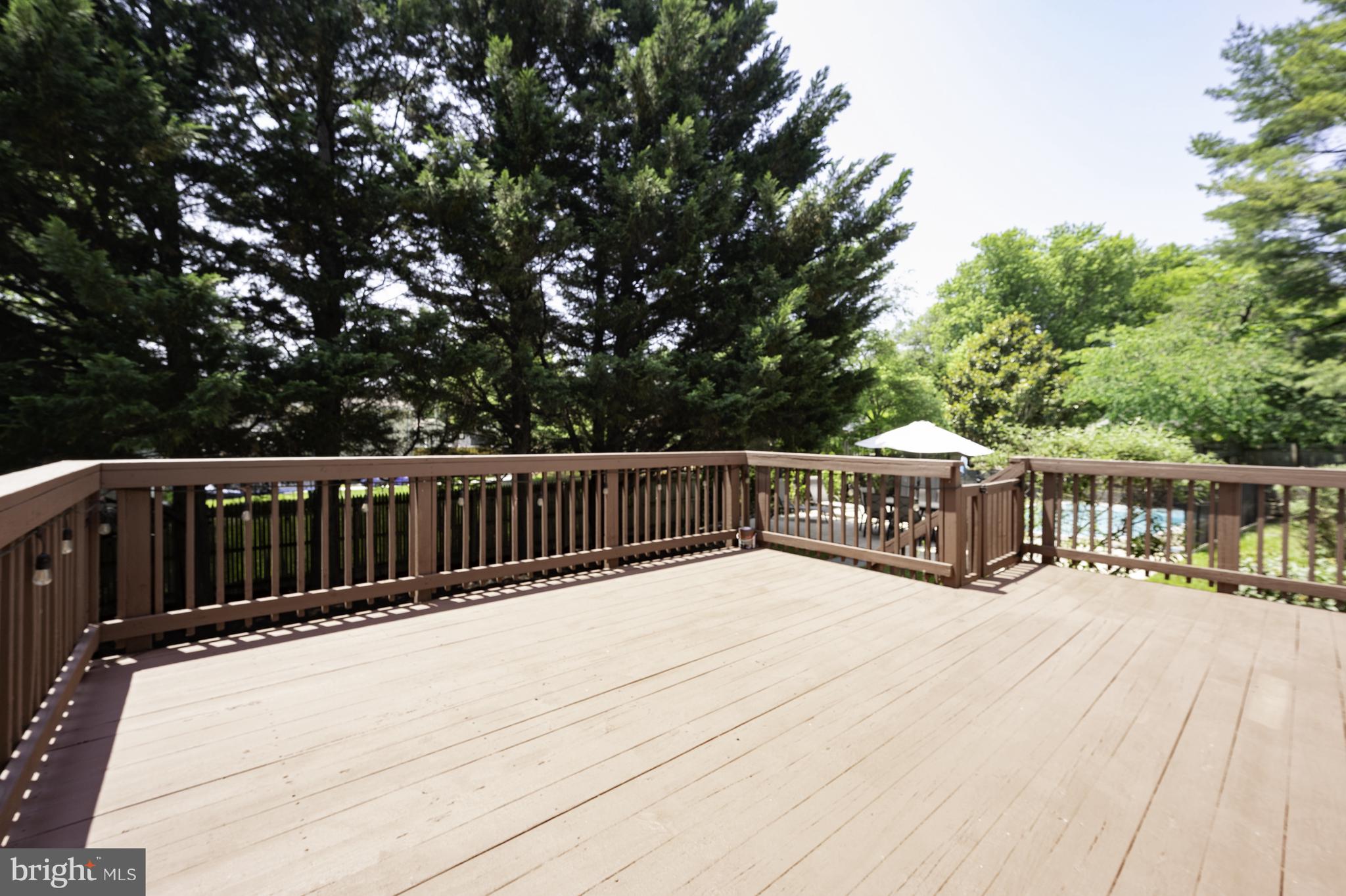 HUNTERS CREEK - Residential