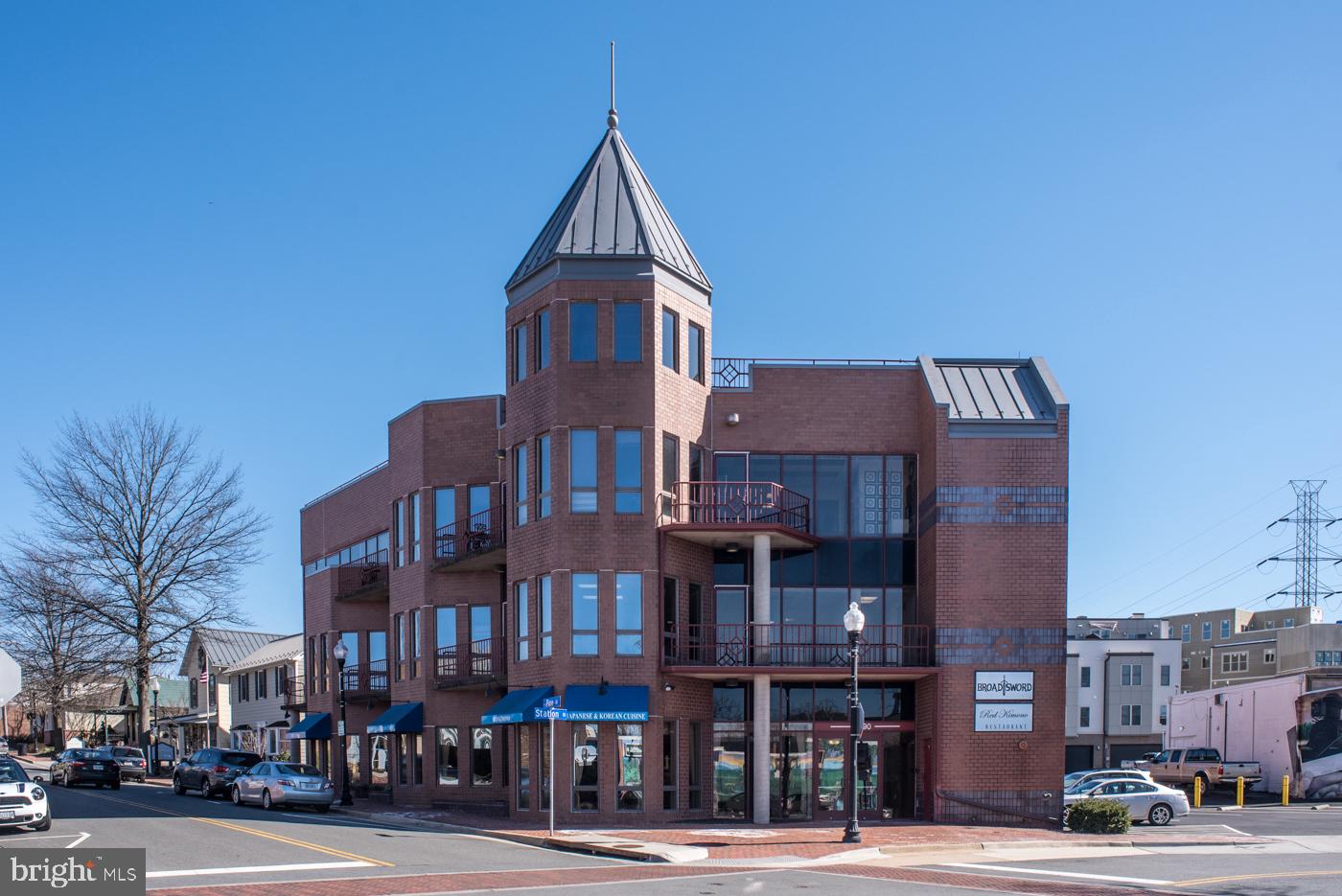 HUNTERS CREEK - Residential