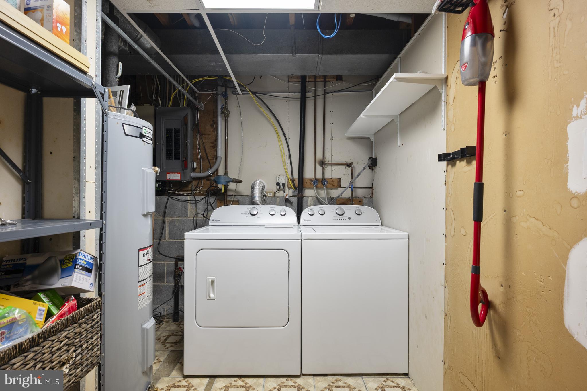 HUNTERS CREEK - Residential