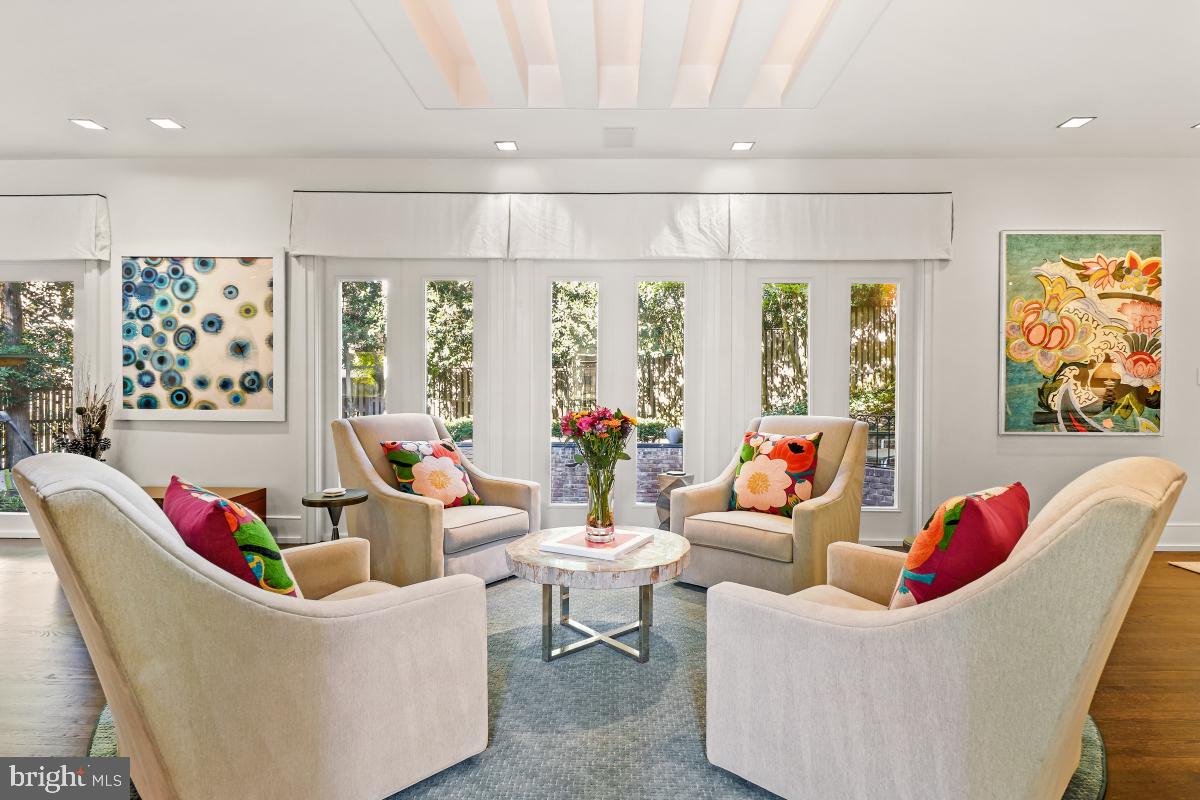WESLEY HEIGHTS - Residential