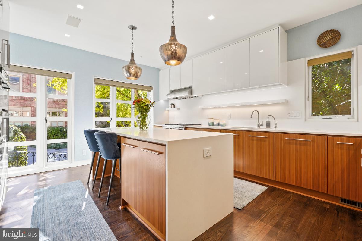 WESLEY HEIGHTS - Residential