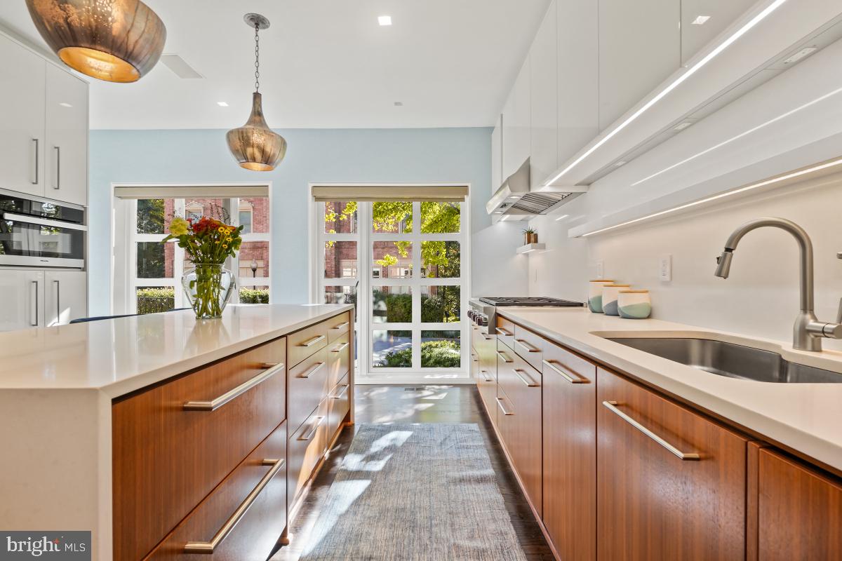 WESLEY HEIGHTS - Residential