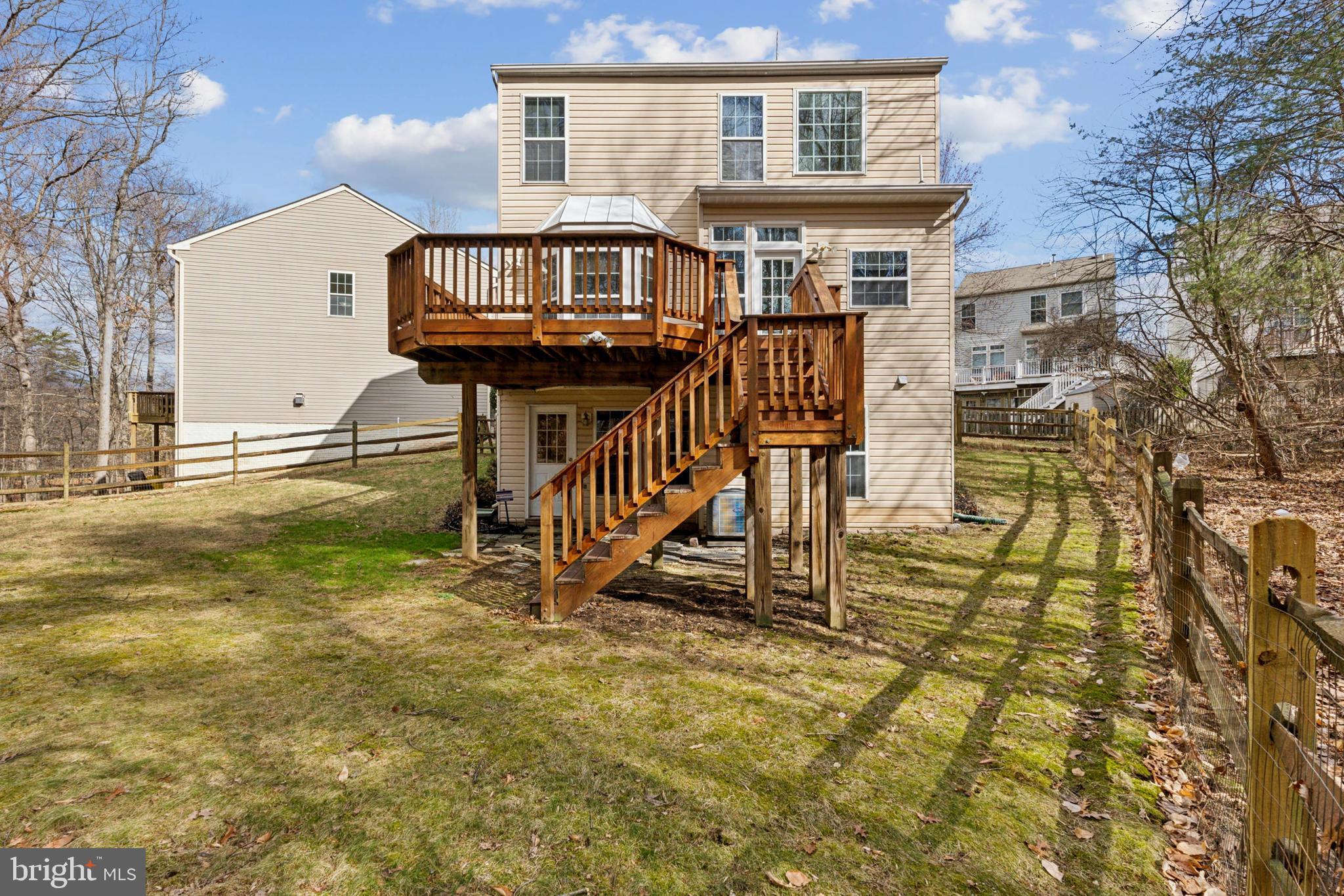 RUSSETT - Residential