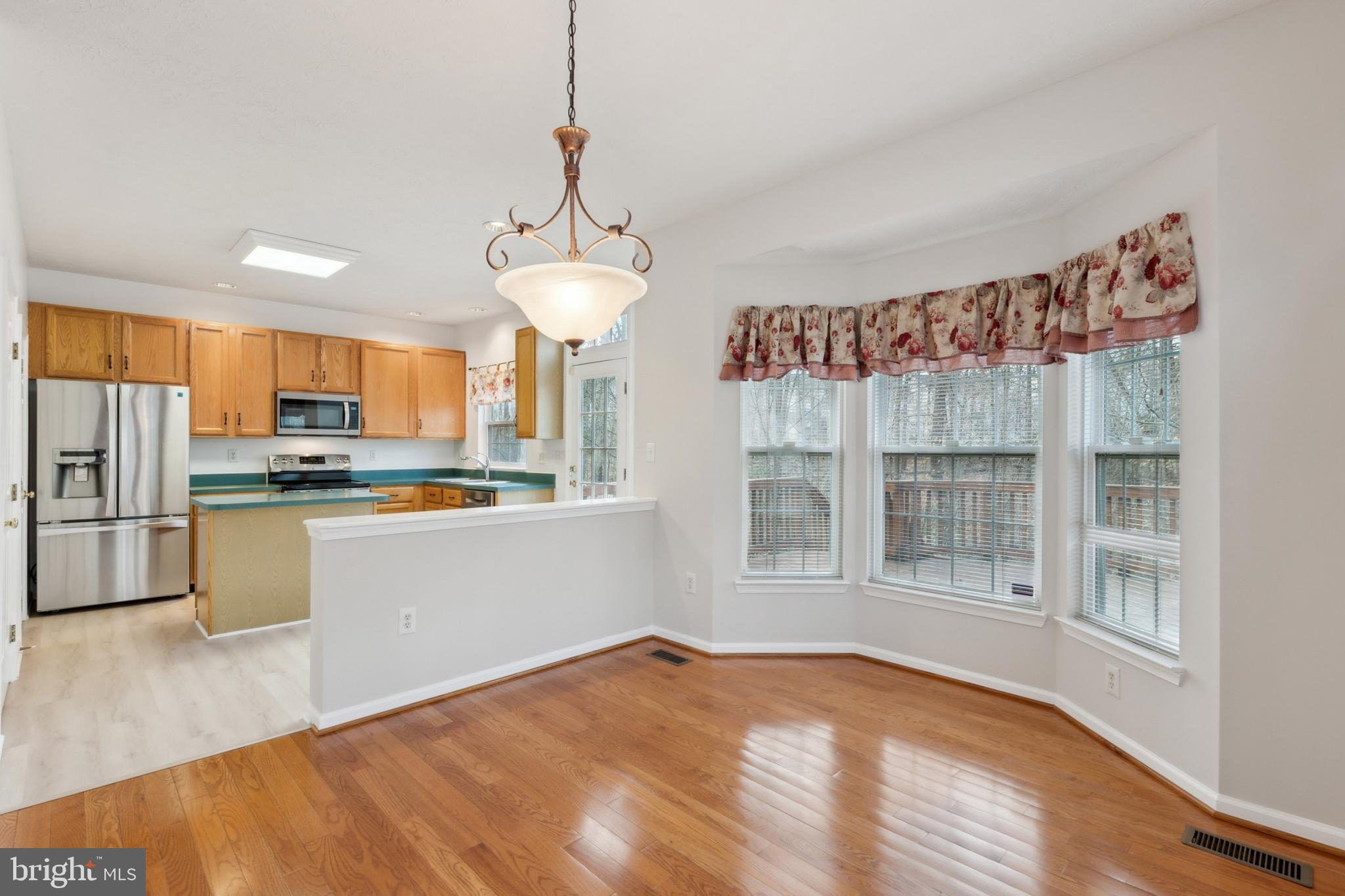 RUSSETT - Residential