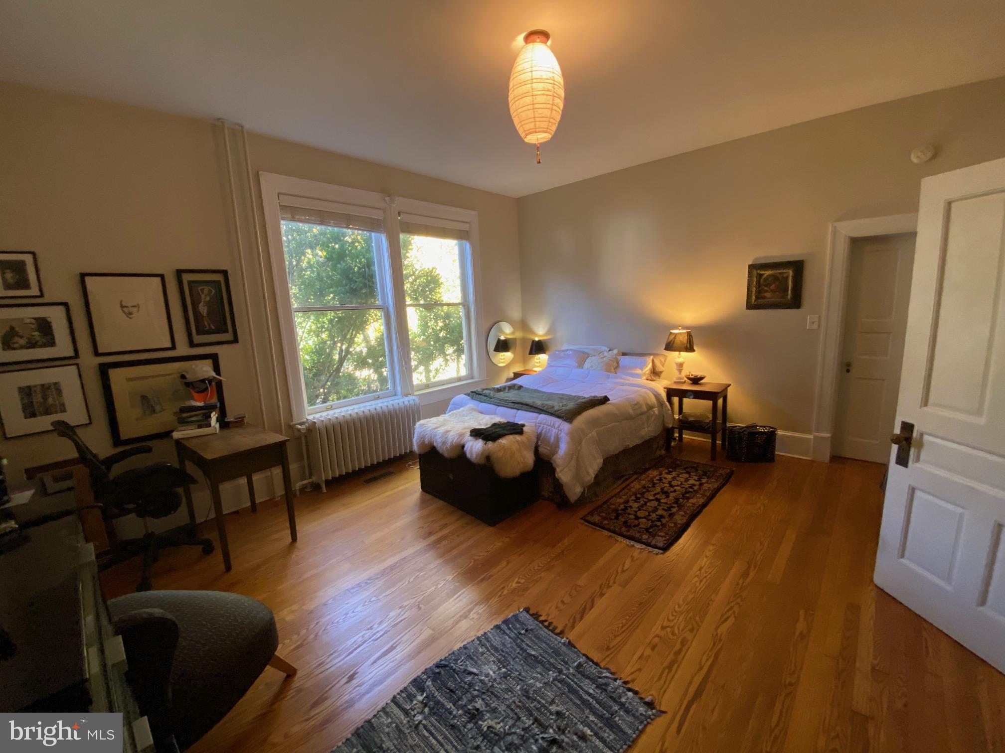 ROLAND PARK - Residential Lease