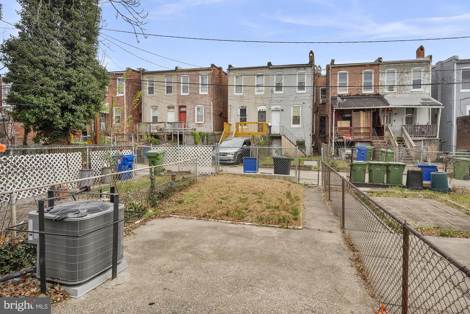 LUCILLE PARK - Residential