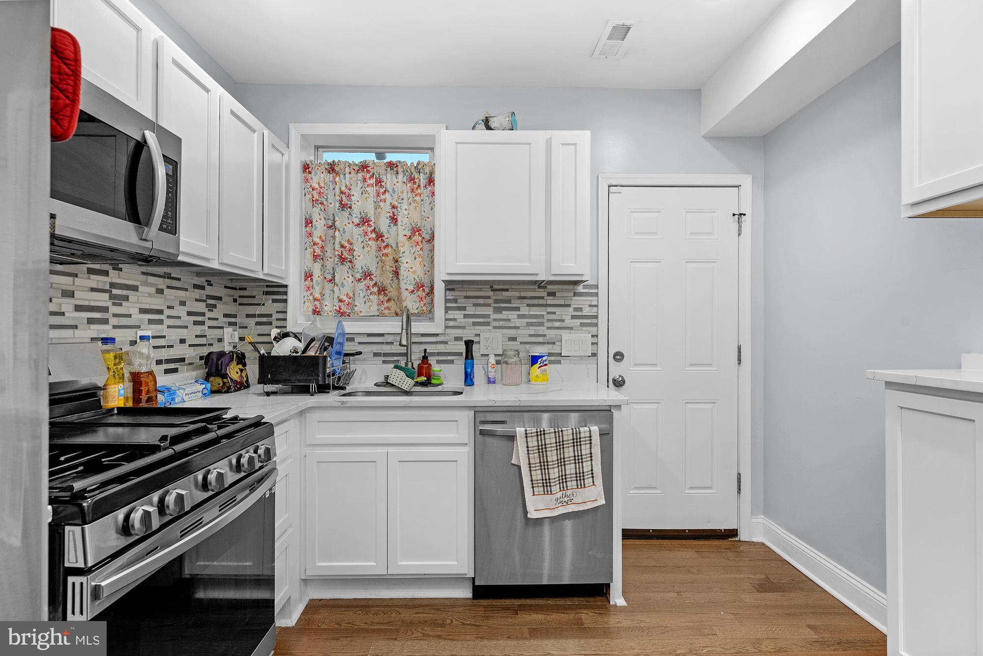 LUCILLE PARK - Residential