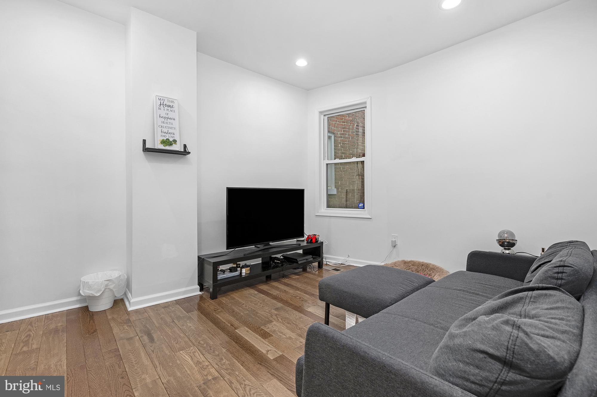 LUCILLE PARK - Residential