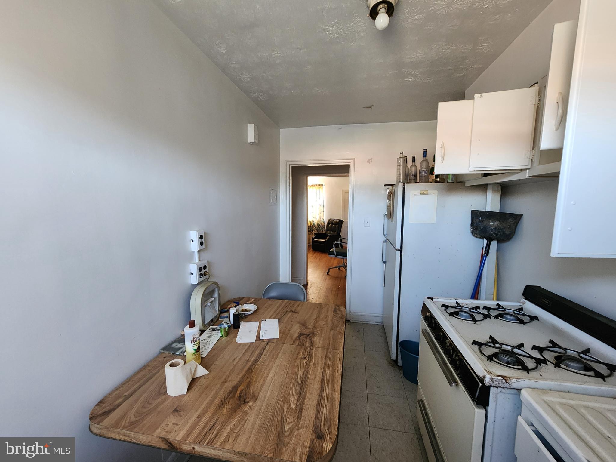 EDMONDSON VIILLAGE - Residential