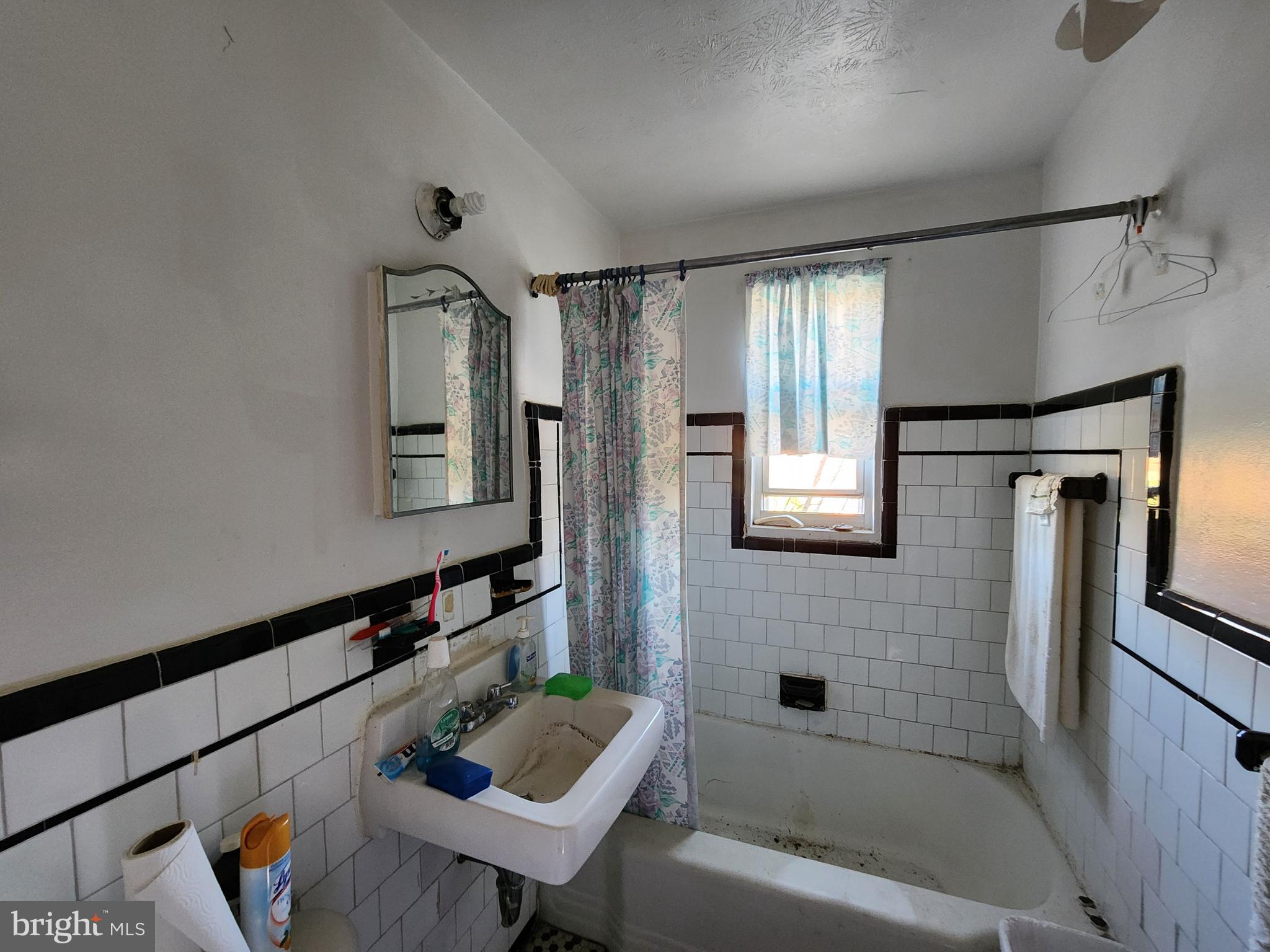 EDMONDSON VIILLAGE - Residential