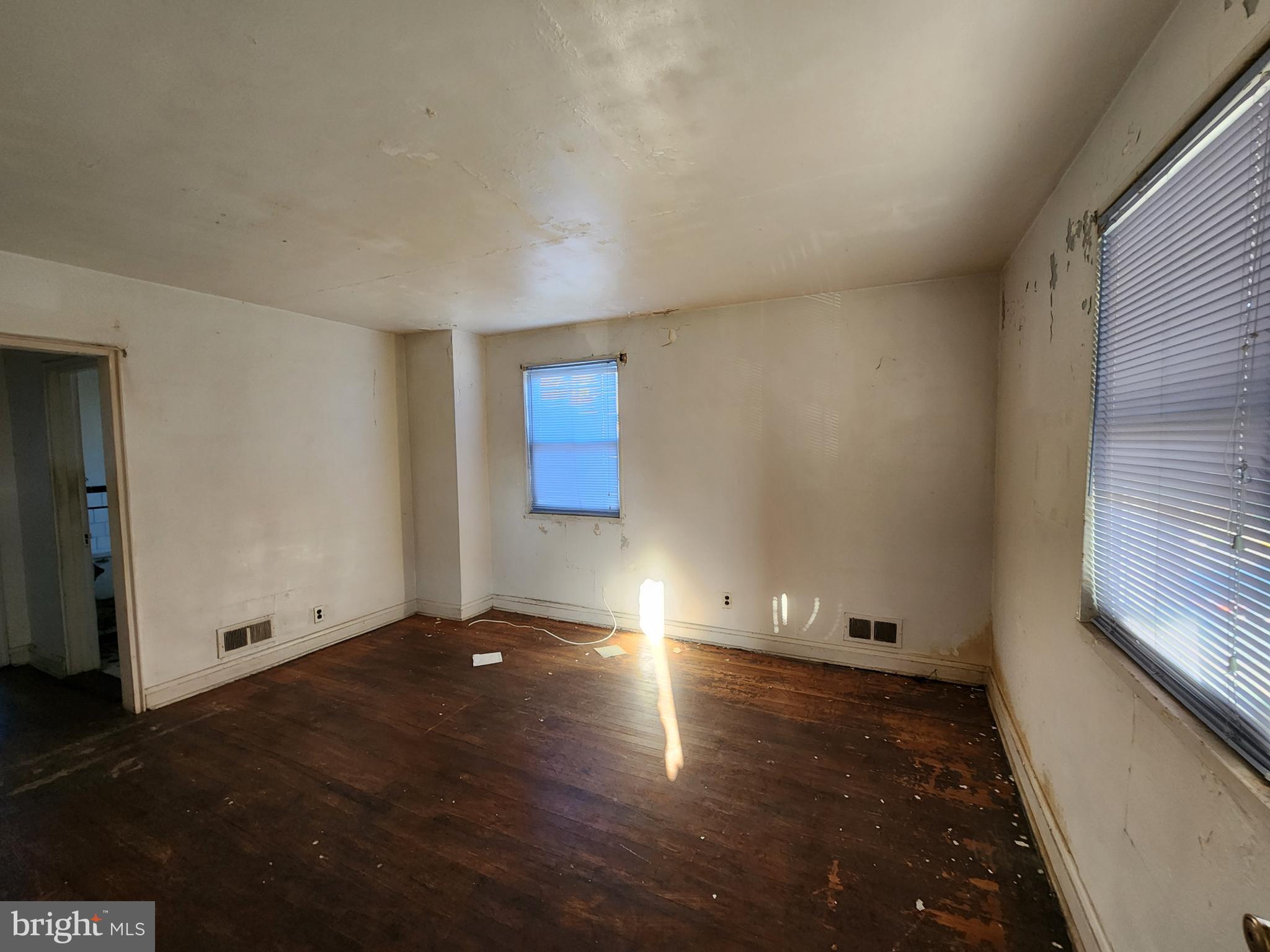 EDMONDSON VIILLAGE - Residential