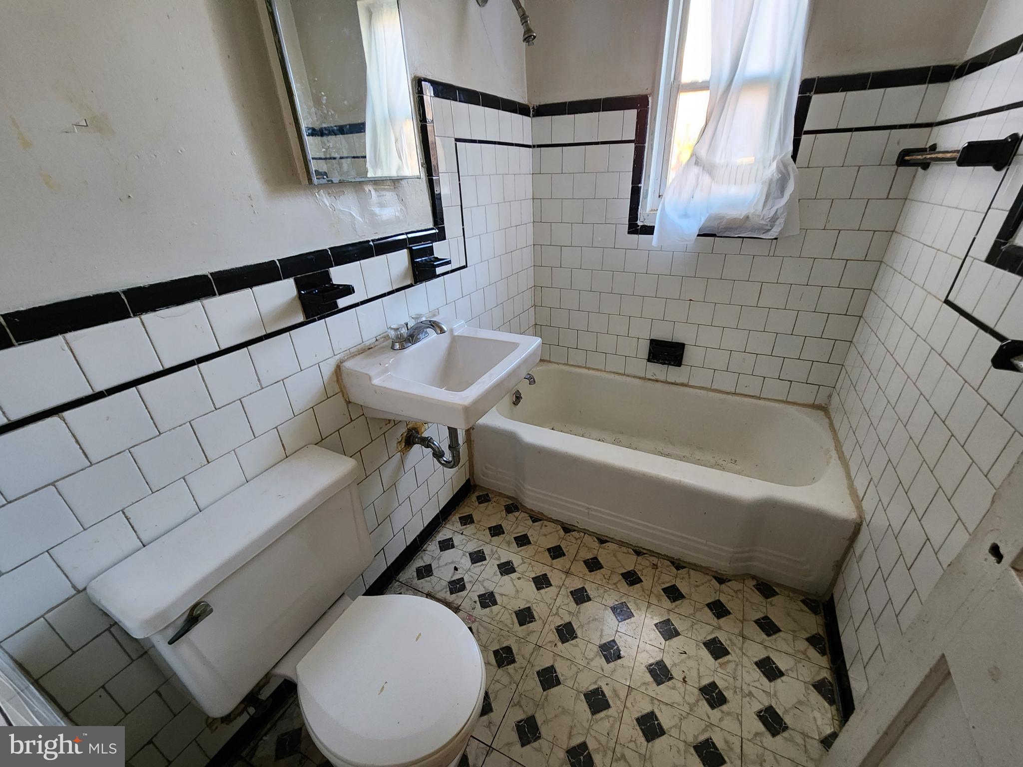 EDMONDSON VIILLAGE - Residential