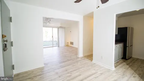 MLS: VAFX2303858