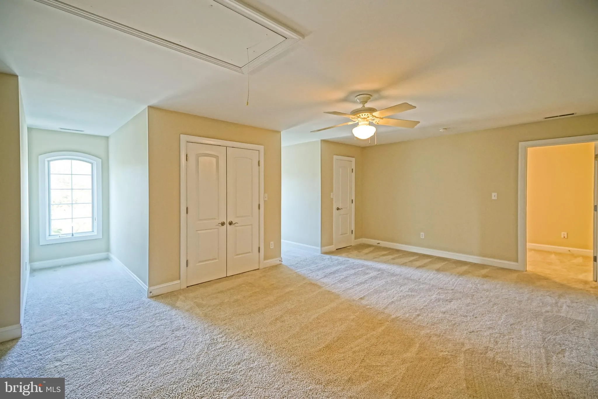 Lewes, Delaware 19958, United States, 6 Bedrooms Bedrooms, ,6 BathroomsBathrooms,Residential,Active,213478