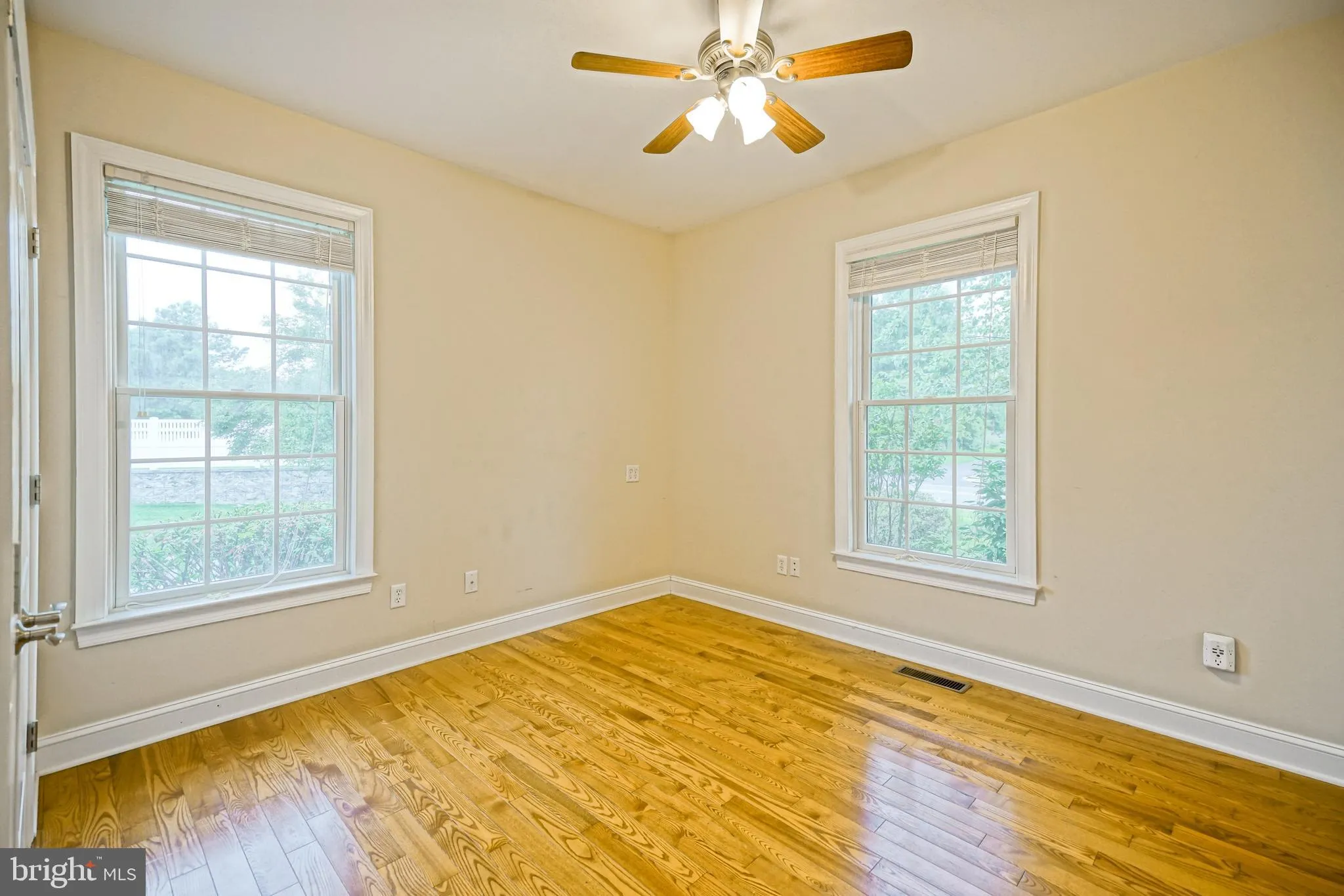 Lewes, Delaware 19958, United States, 6 Bedrooms Bedrooms, ,6 BathroomsBathrooms,Residential,Active,213478