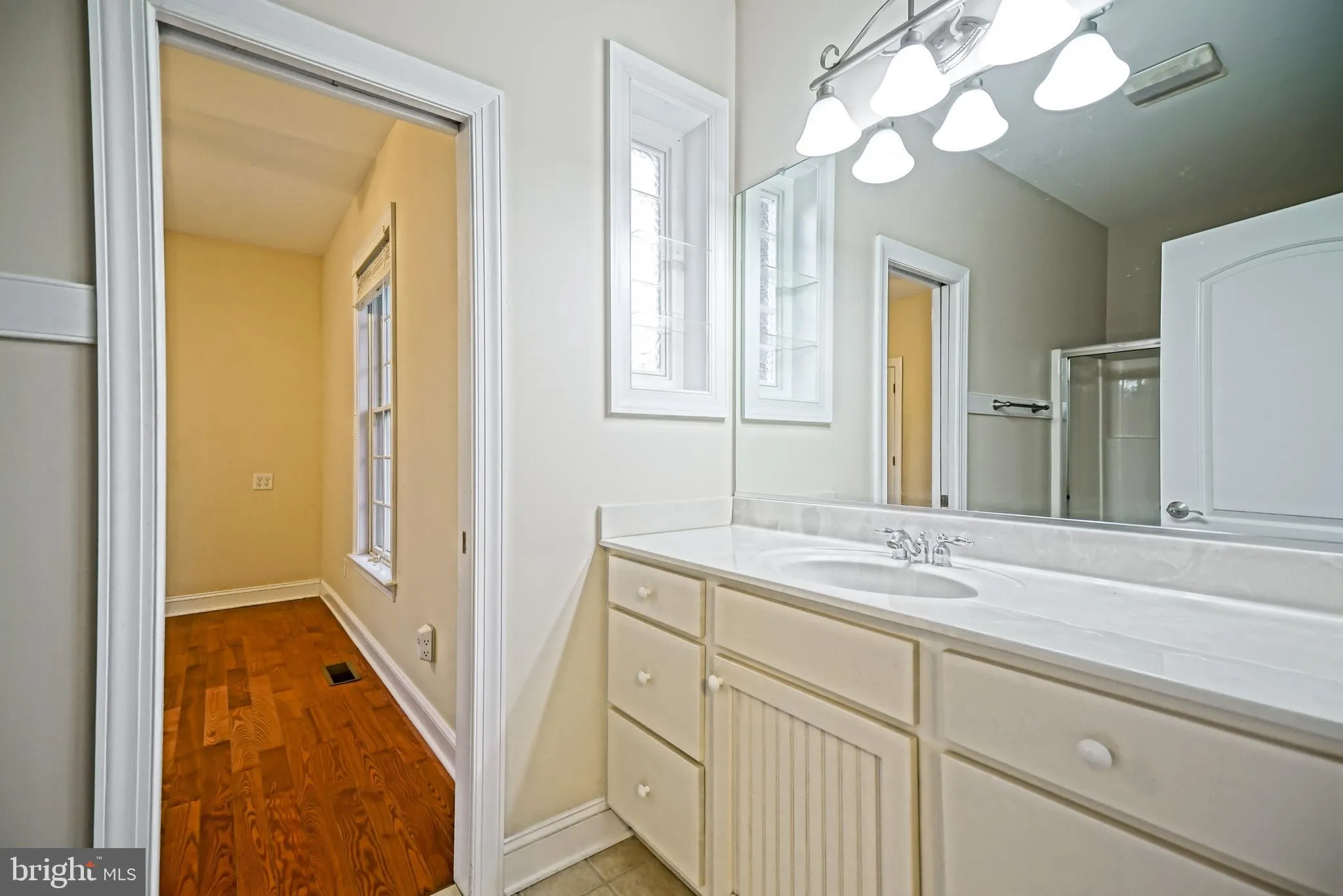 Lewes, Delaware 19958, United States, 6 Bedrooms Bedrooms, ,6 BathroomsBathrooms,Residential,Active,213478