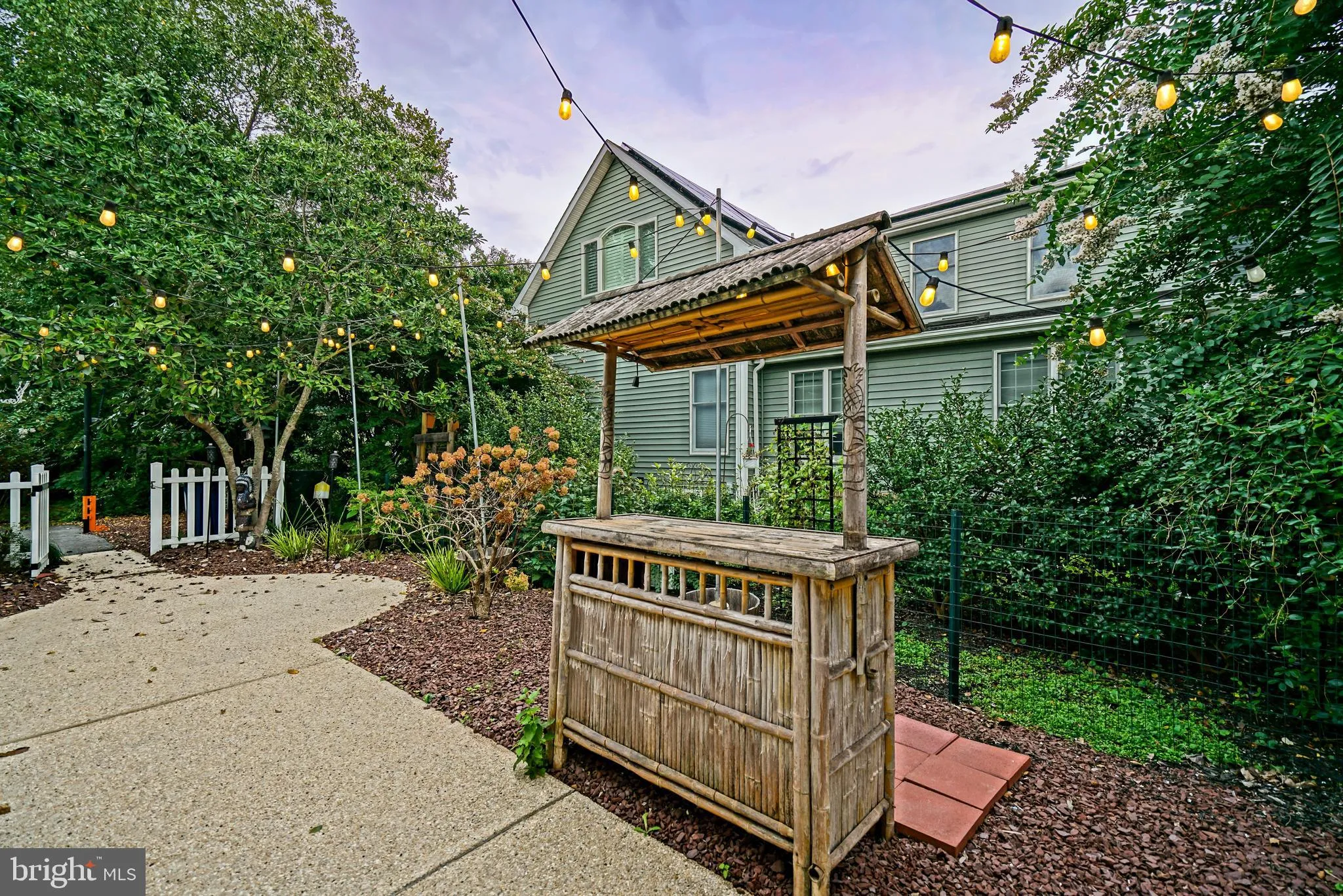 Lewes, Delaware 19958, United States, 6 Bedrooms Bedrooms, ,6 BathroomsBathrooms,Residential,Active,213478