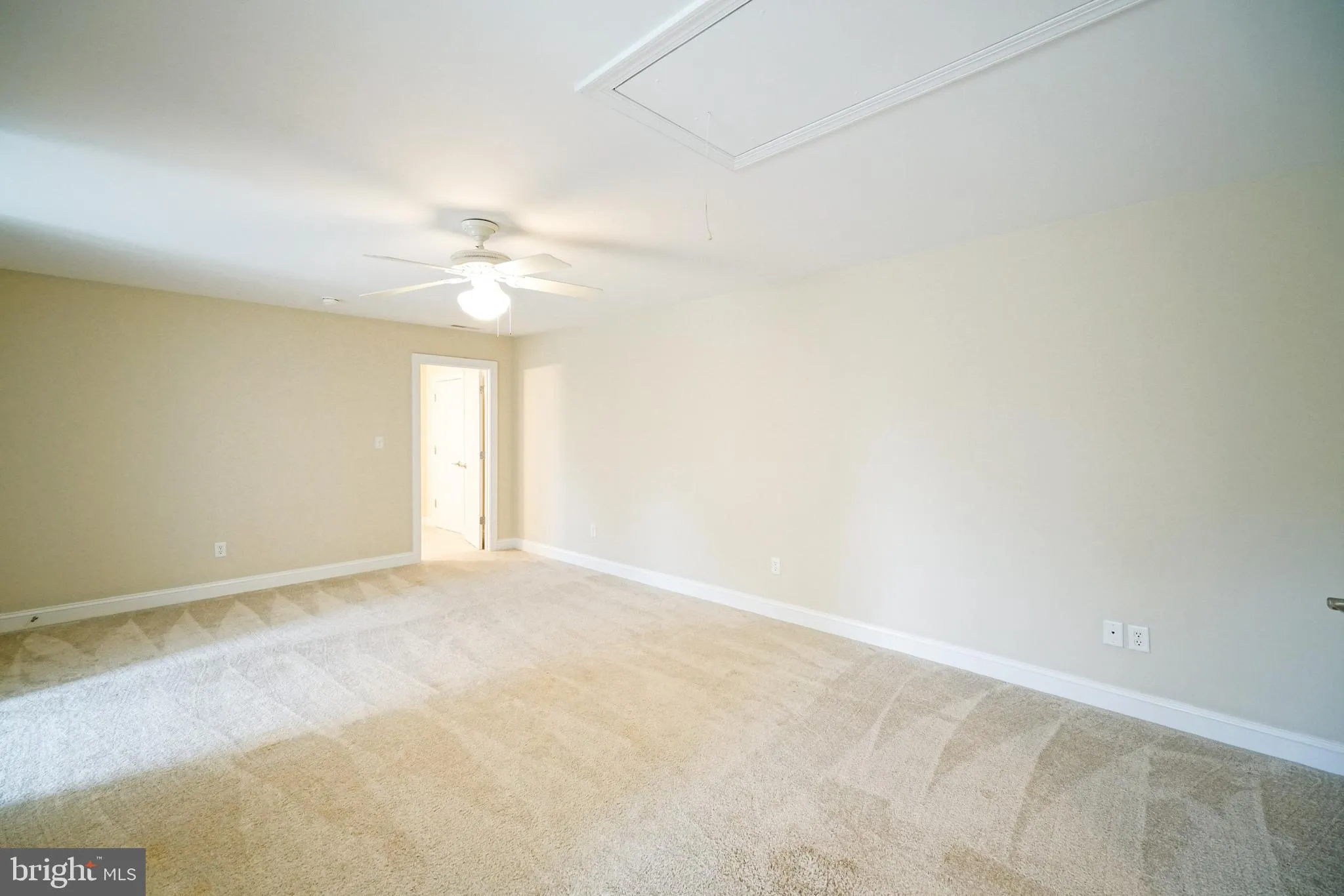 Lewes, Delaware 19958, United States, 6 Bedrooms Bedrooms, ,6 BathroomsBathrooms,Residential,Active,213478