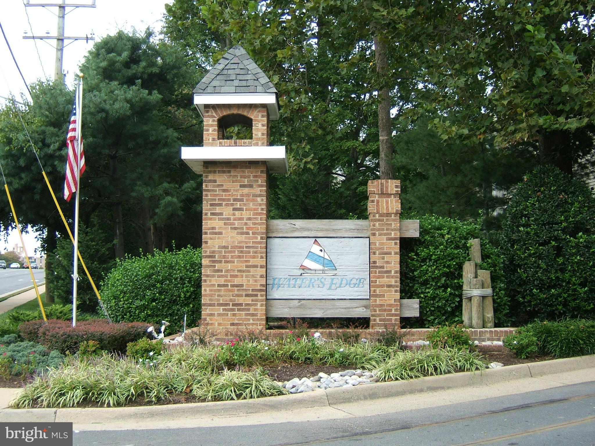 WATERS EDGE - Residential Lease