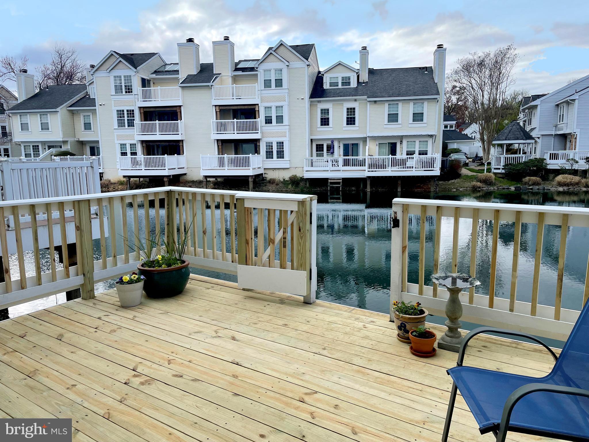 WATERS EDGE - Residential Lease